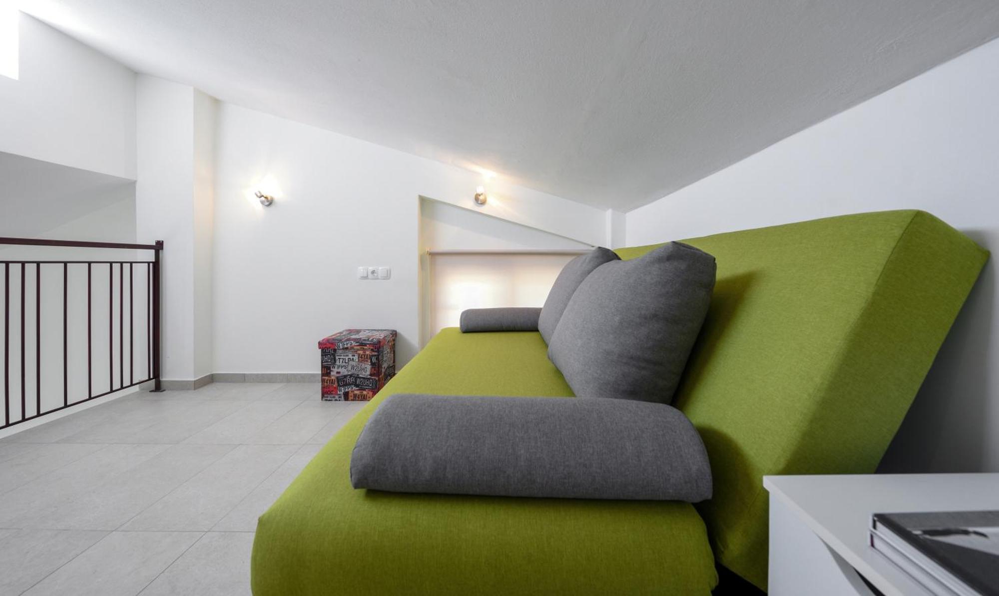 Elpiniki Luxury Rooms Nea Poteidaia Exterior foto